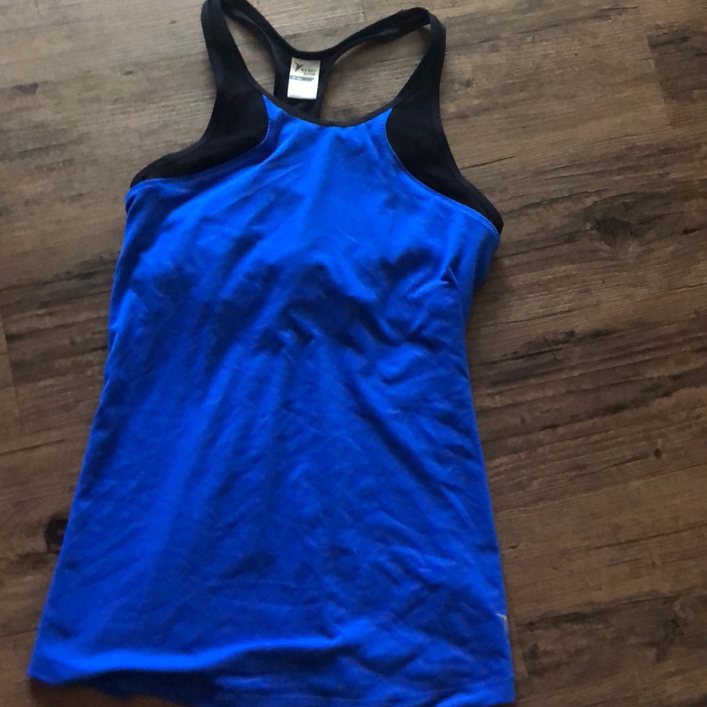 Workout top